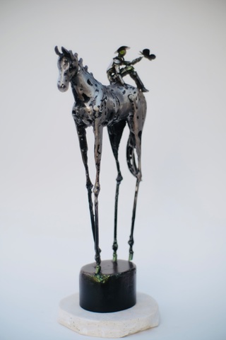«Long trip», escultura de Pedro Cuellar