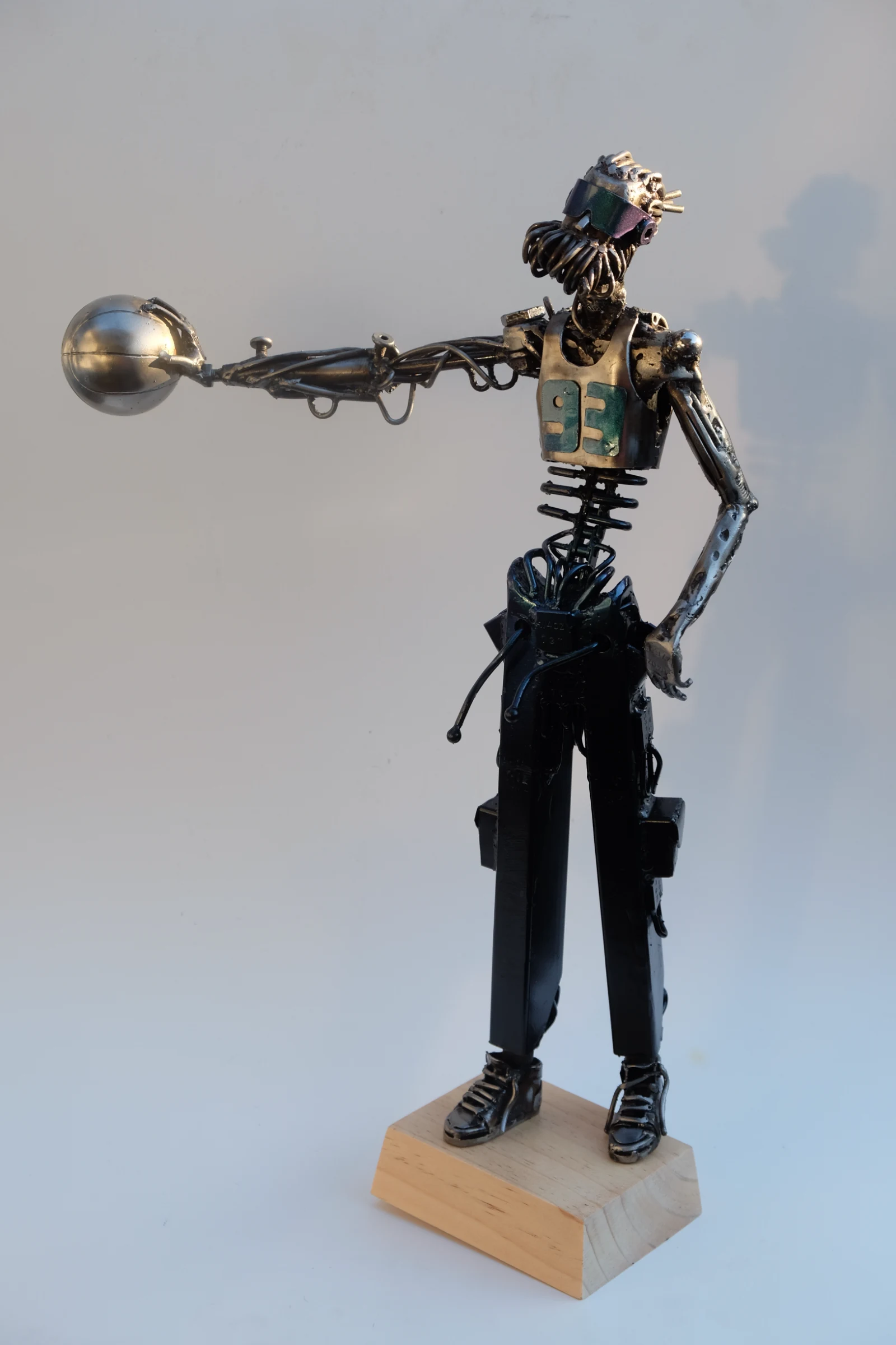 «MVP», escultura de Pedro Cuellar